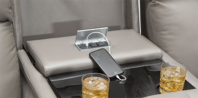 Seatcraft Calistoga Multimedia Sectional Power USB Charging Station